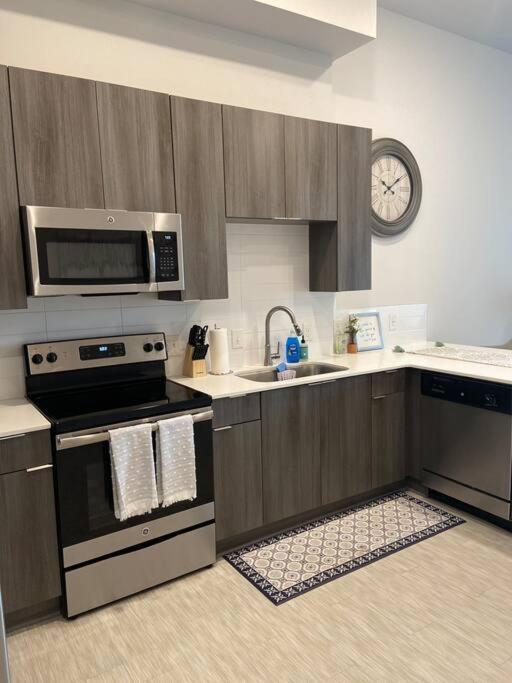 Comfy Midtown 1 Bdr W/ City View And Balcony. Atlanta Bagian luar foto